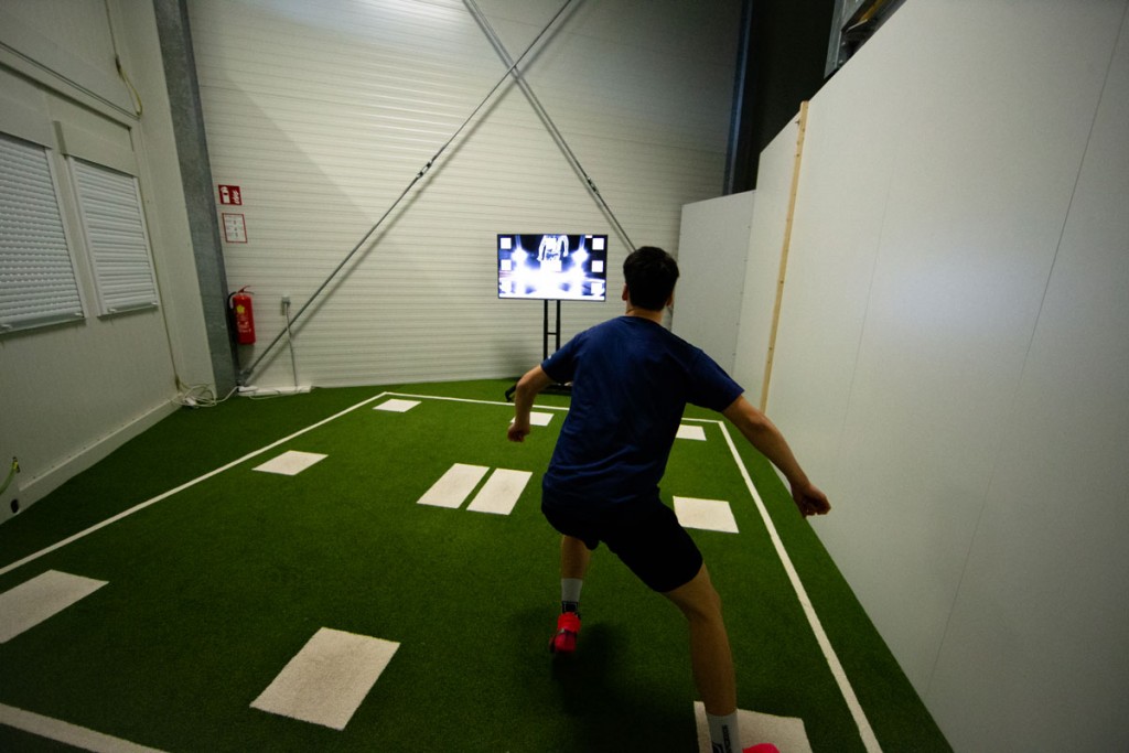 Assessment & Scouting - Ein Spieler während einer Übung im Speedcourt in Wundschuh